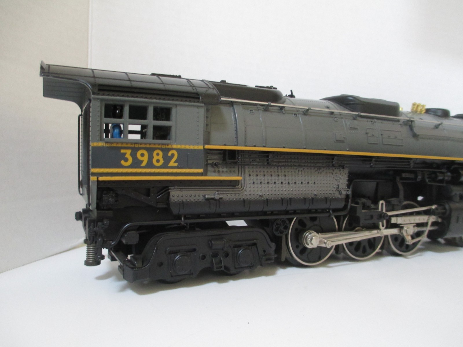 MTH Union Pacific No.3982 4-6-6-4 Die-Cast Challenger Loco & Tender P/S READ