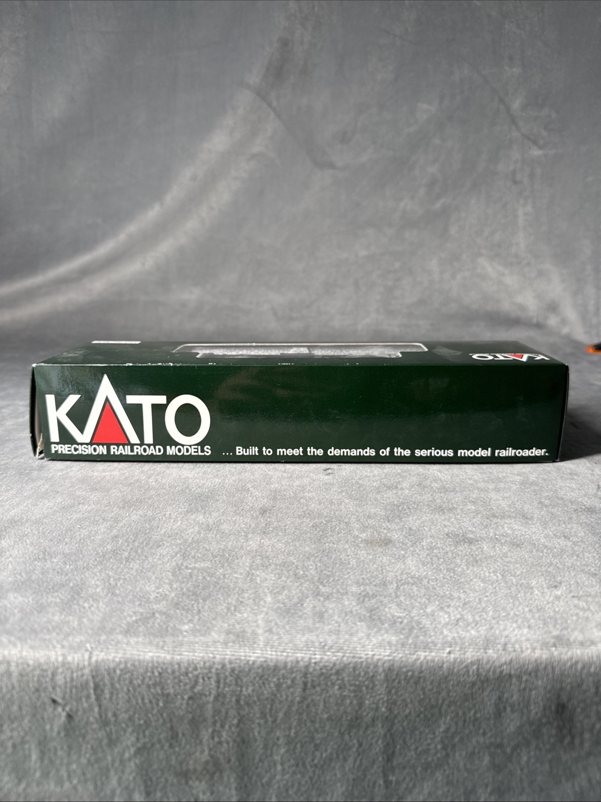 HO KATO 37-10B EMD NW2 PHASE I SOUTHERN PACIFIC SP # 1312