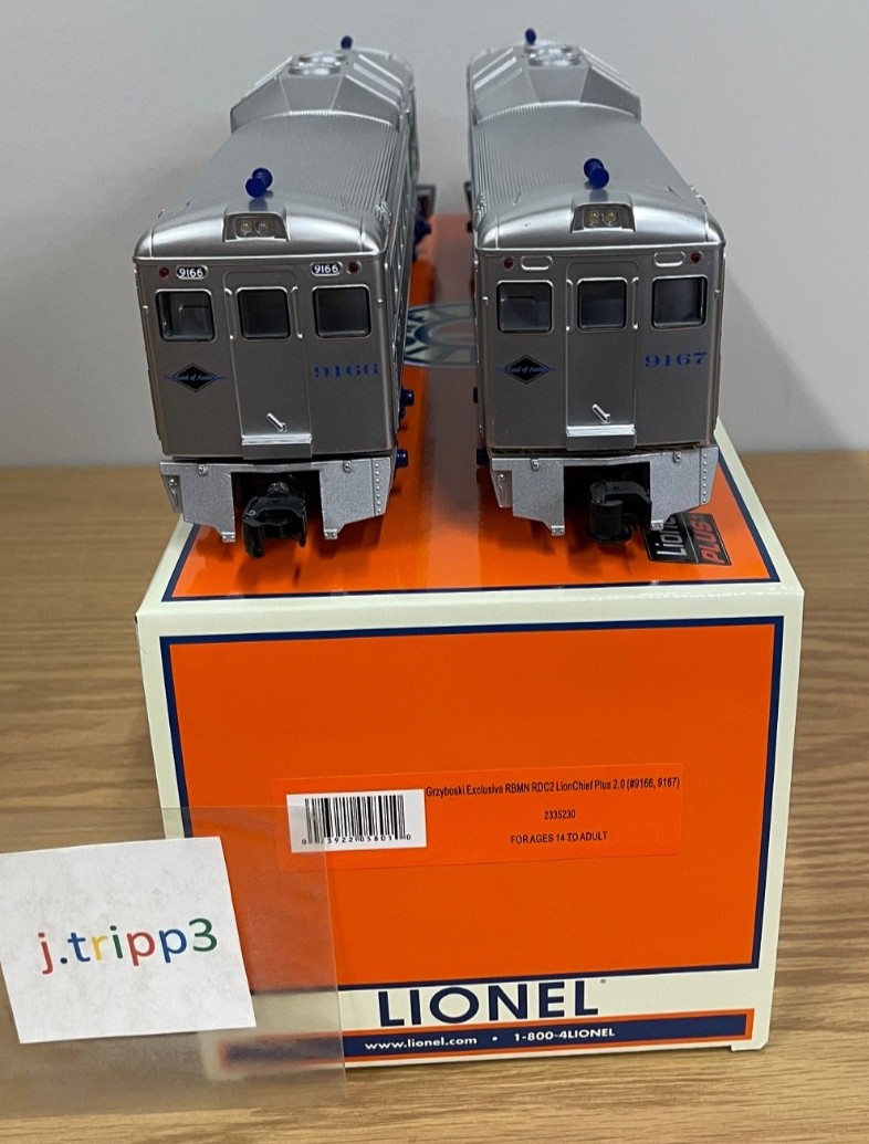 Lionel 2335230 Reading & Northern RDC Budd 2 Car Set LionChief 2.0 Train O Gauge
