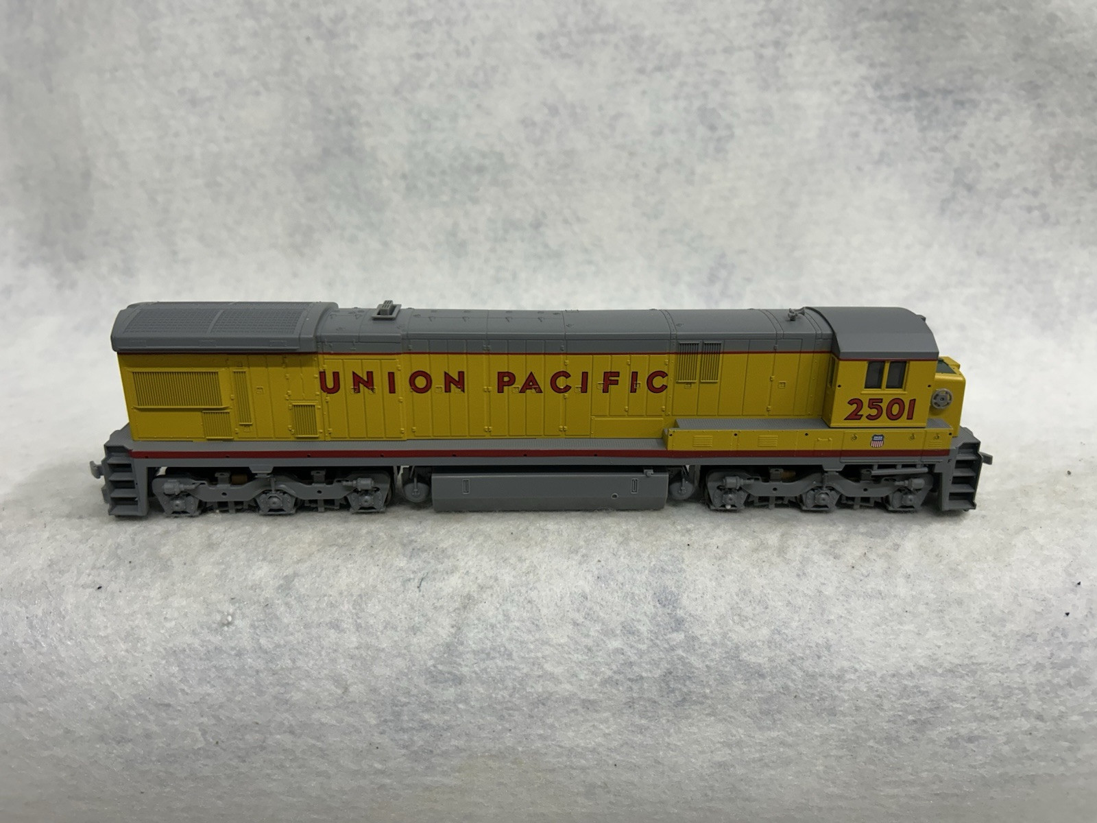 Nice Atlas C-30-7 Union Pacific Road Diesel HO