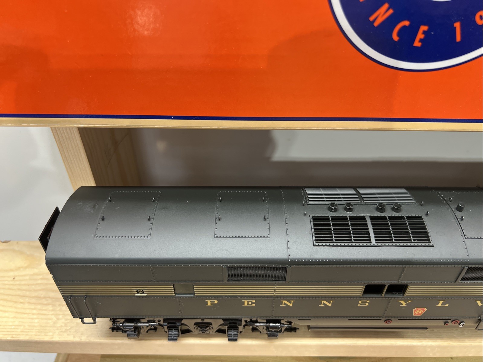 O Gauge 3-Rail Lionel 6-34510 PRR Pennsylvania EMD E7B Diesel #5848B w/ LEGACY