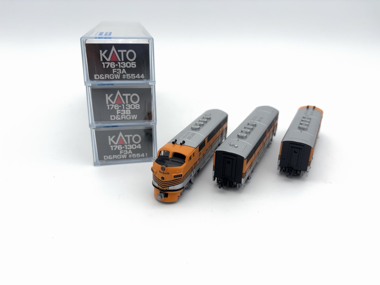 KATO – N – D&RGW – EMD F3A/B/A Loco Set #5544/5541 – Train 176-1304, 1305, 1308