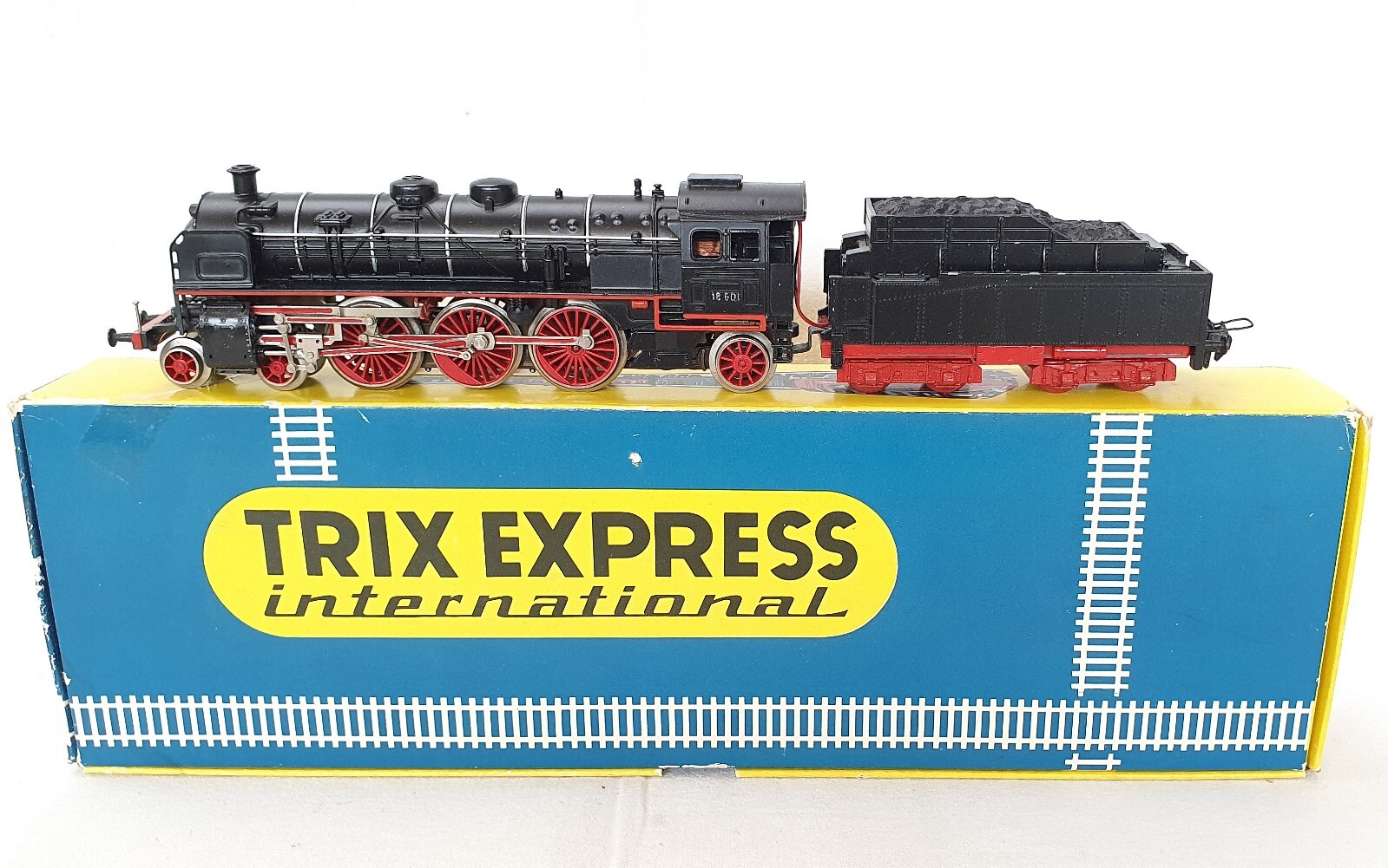Trix Express International DC 3-Rail HO German DB BR 18 STEAM LOCOMOTIVE MIB`78!