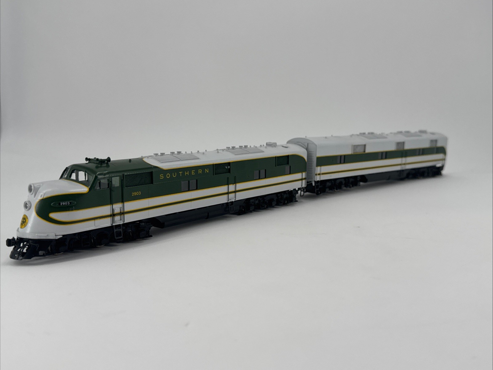 Southern Sou SRR Factory Ptd Brass E6A-B #2903 by Challenger Samhongsa