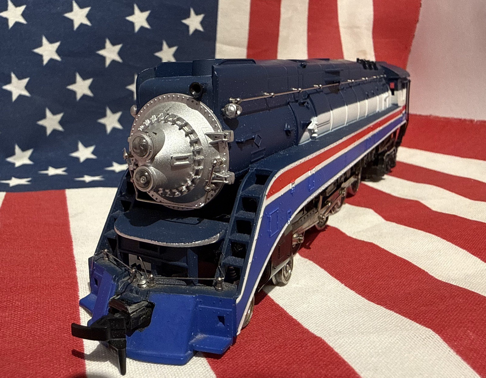 HO American Freedom Train 4-8-4 #4449 Steam Locomotive Runs Vintage