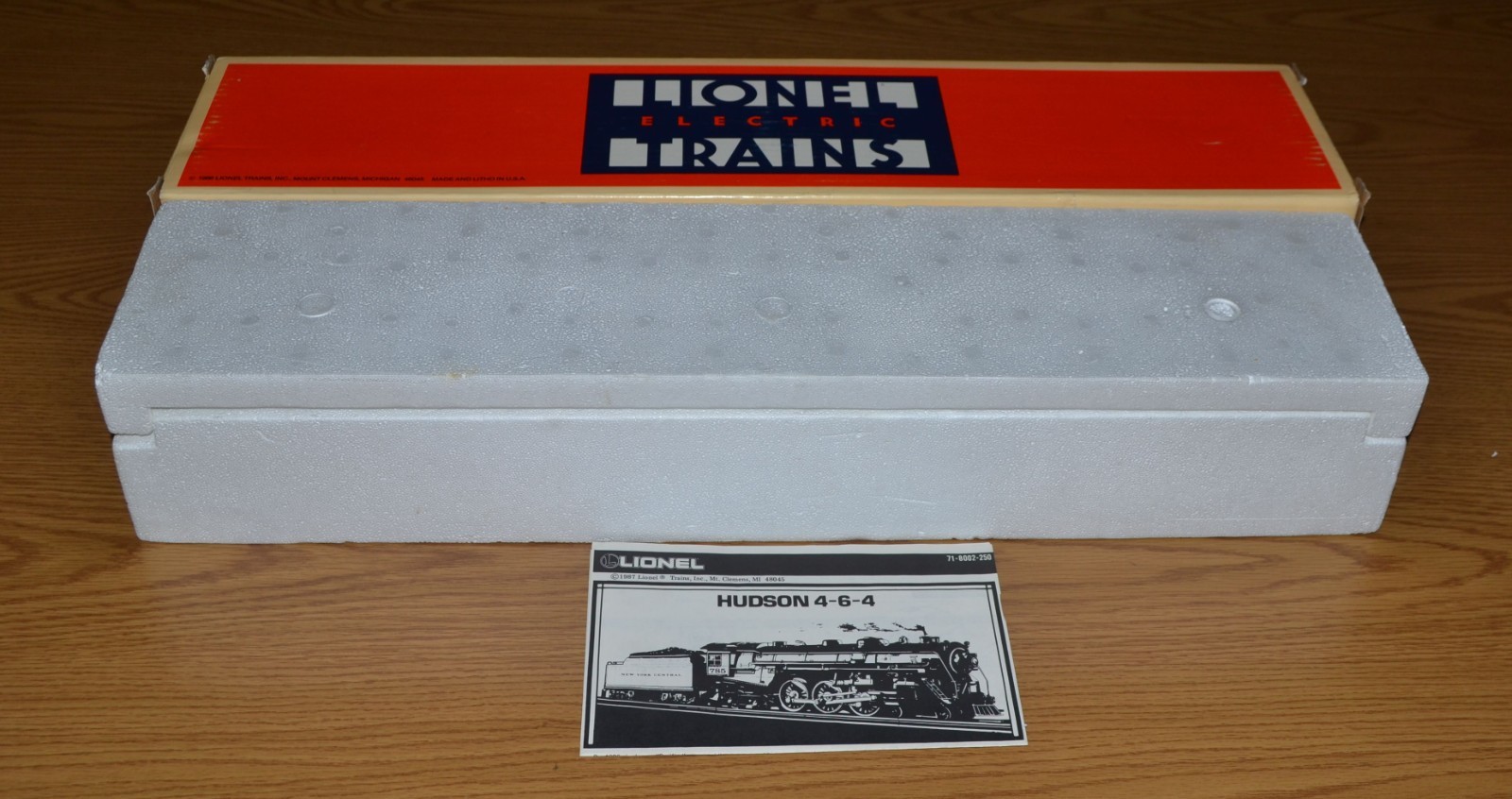 Lionel 6-18002 New York Central 4-6-4 Hudson Steam Locomotive LN #785 – VIDEO