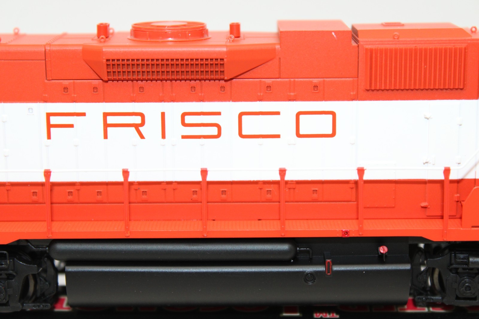 Atlas Master HO Scale Frisco EMD GP38 Low Nose Diesel Locomotive #638 DCC
