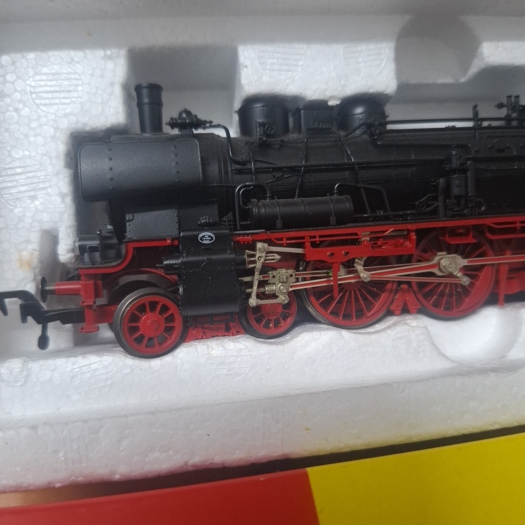 Fleischmann 4162 Steam Locomotive BR 038 547-6 DB DC H0 Mint! In Box