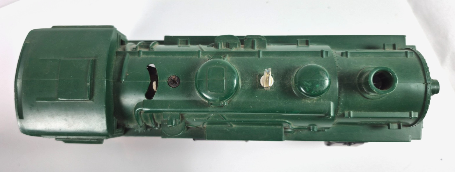 Lionel Set Locomotive 8302 Southern Express, Rattle Tender, 9013, 9136, X9066