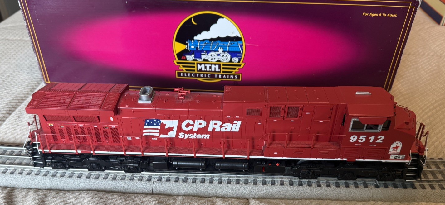CP RAIL SYSTEM MTH #9152 NON POWERED DUMMY ENGINE O GUAGE MODEL TRAIN 18″ LONG