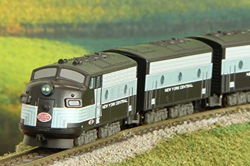 Rokuhan Z Scale EMD F7 New York Central Diesel Locomotive ST012-2 Model Train
