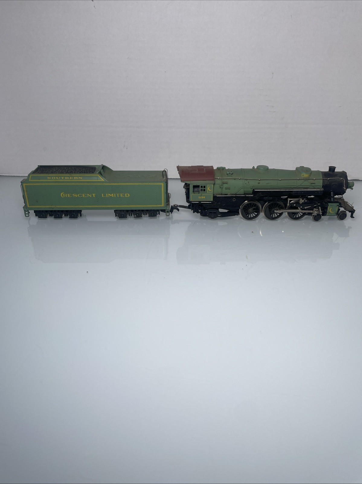 RIVAROSSI HO 4-6-2 Steam Engine And Tender 1396 Southern Crescent Limited