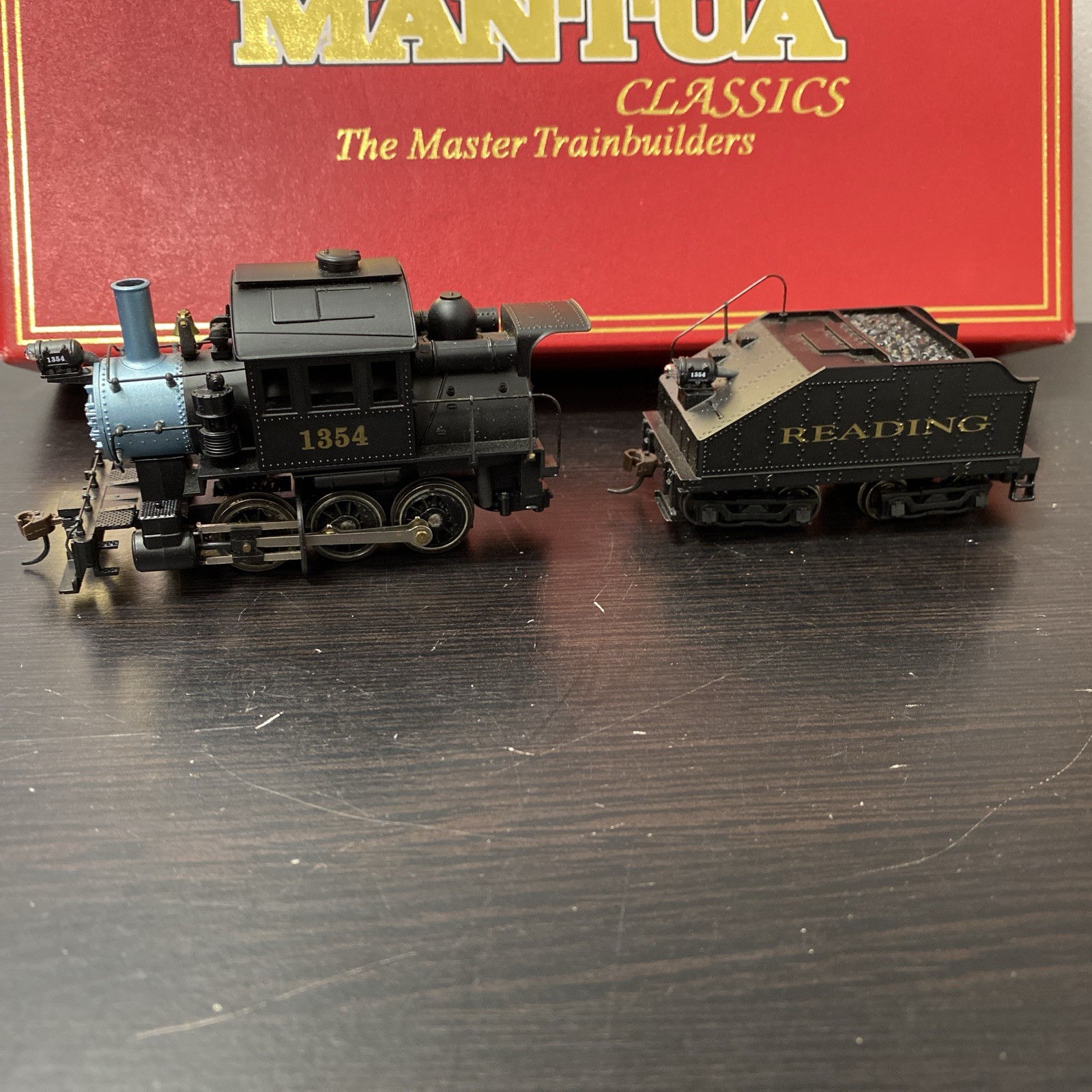 Mantua Classics HO Reading 0-6-0 Goat Switcher w/ Tender B7 & B8A 389001 #1345