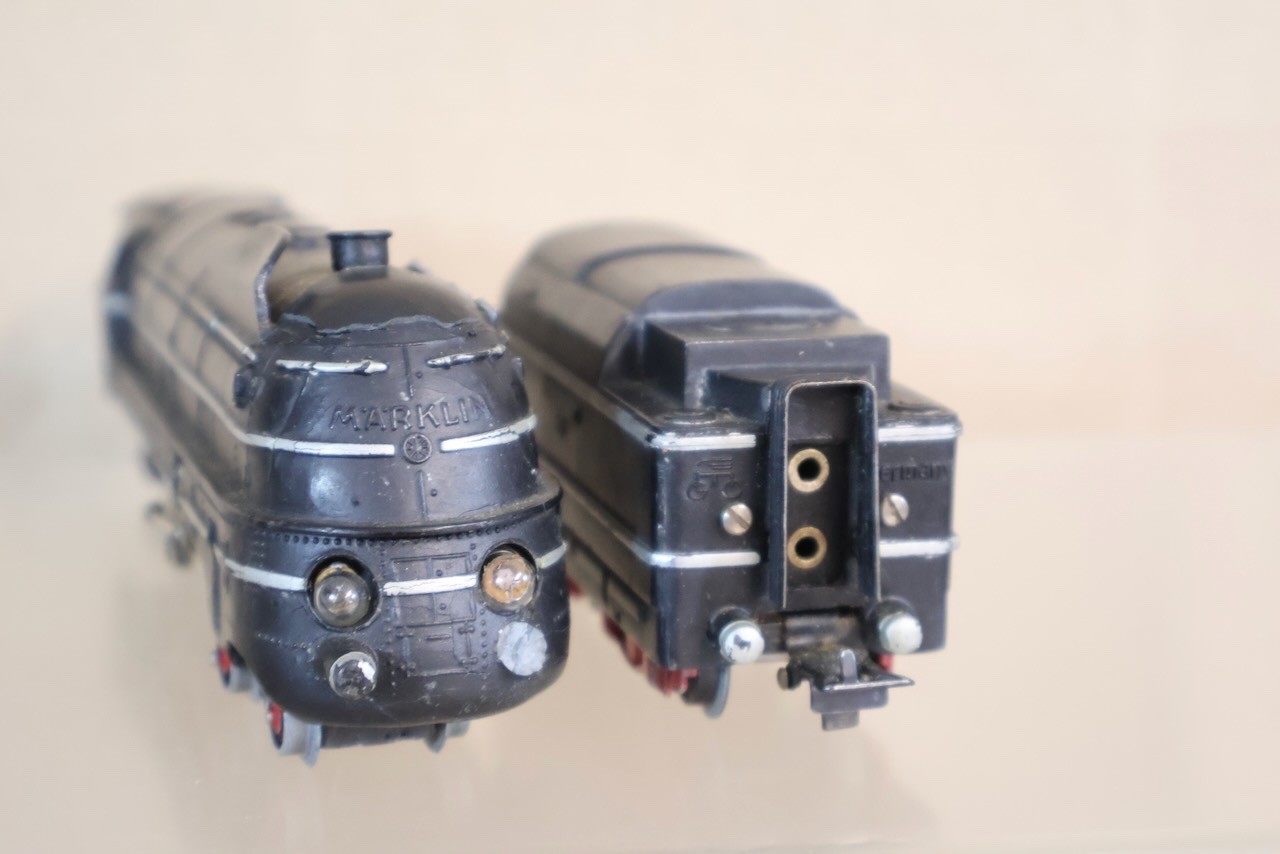 MARKLIN SK 800 DR 4-6-4 CLASS BR 06 LOCOMOTIVE from the late 1940’s op