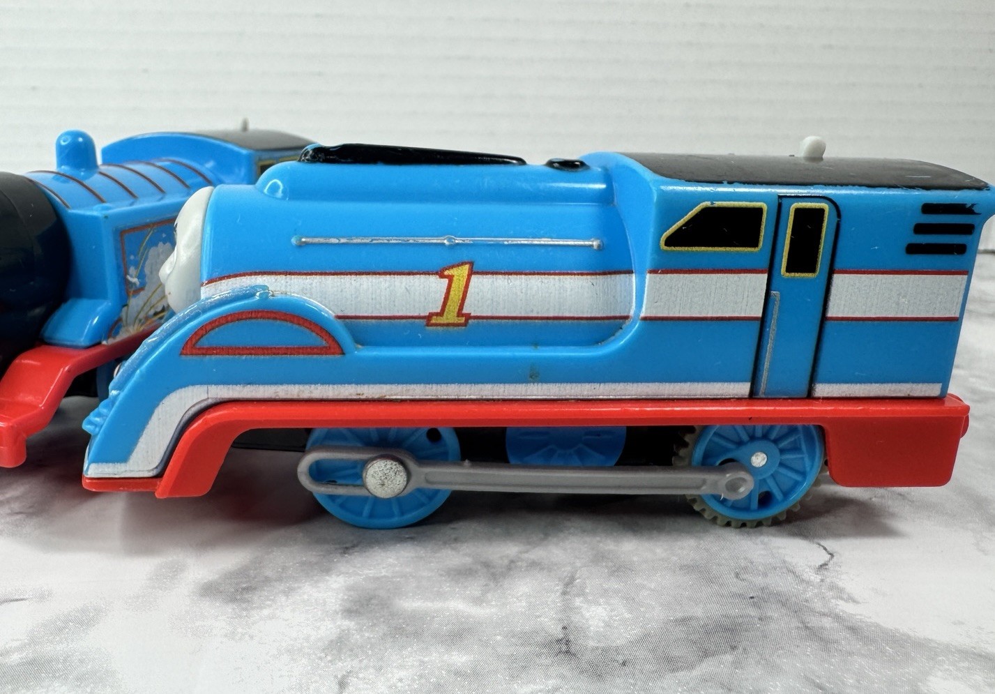 Set Of 2 2013 Trackmaster Mattel Thomas the Train Motorized Train Cars