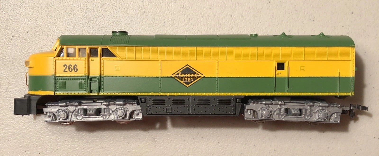 Vintage AHM Reading Lines 266 Locomotive Train Engine – Tested And Runs!