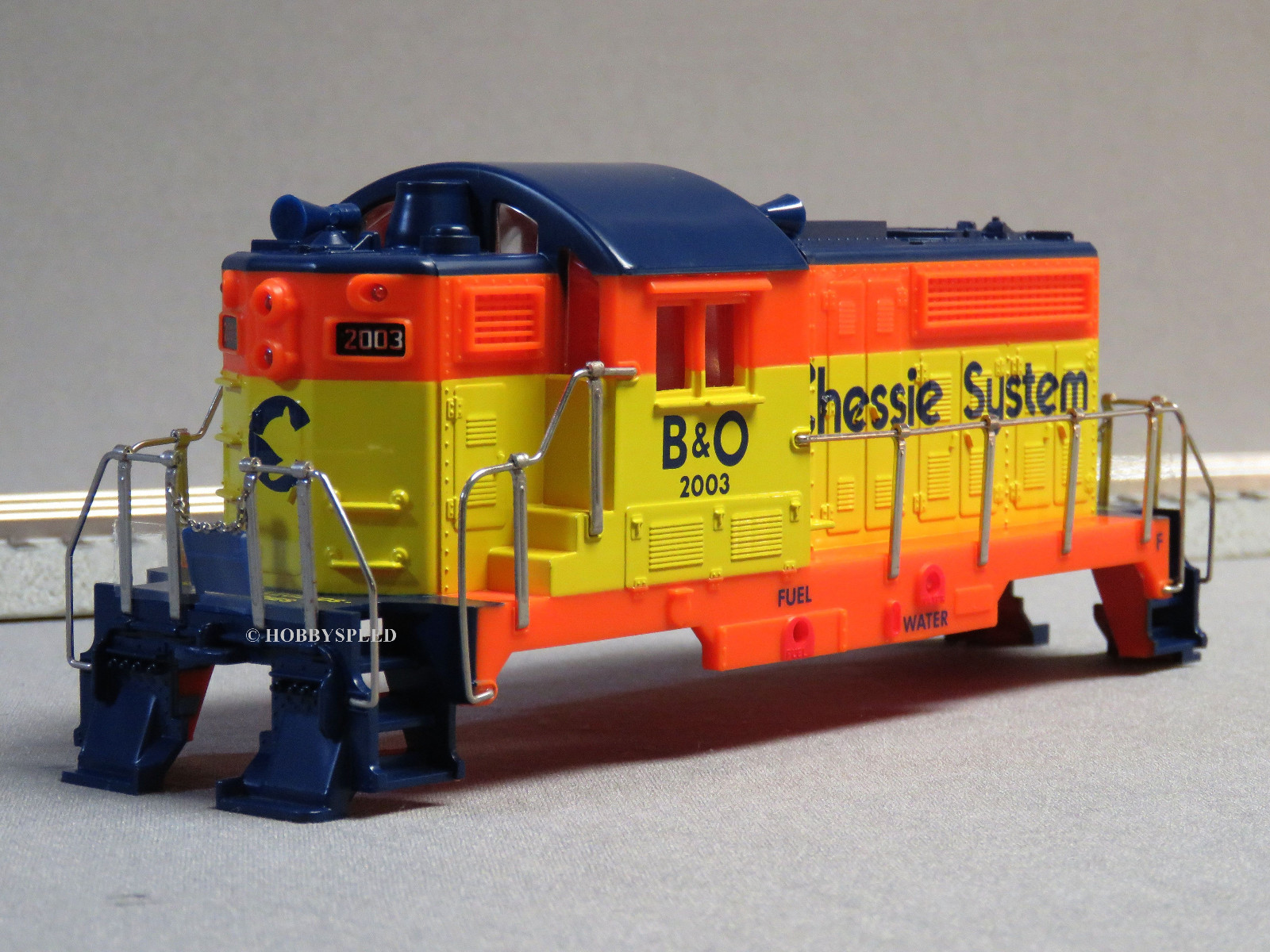 RMT LTD CHESSIE DIESEL GP ENGINE SHELL #2003 O GAUGE train body 994041 NEW