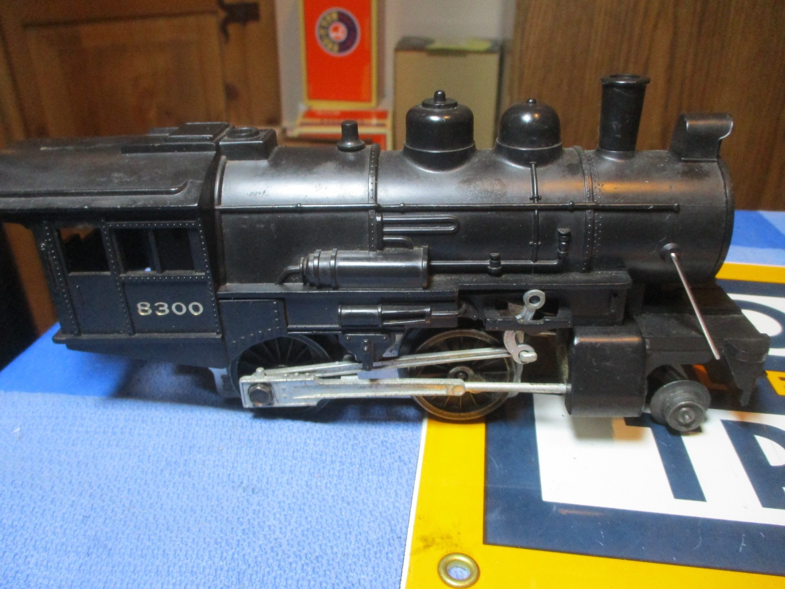 VINTAGE Lionel O GAUGE #8300 Steam Locomotive 2-4-0 TESTED/RUNS Forward Only