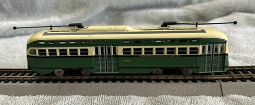 Bowser HO Scale – The Louisville Railway Company Streetcar – #1062