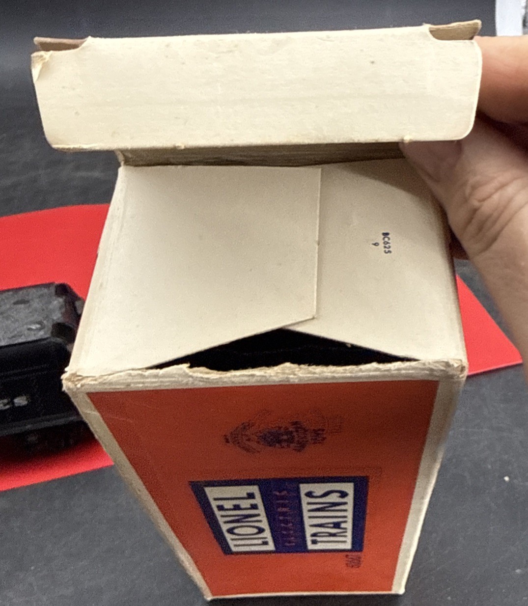 LIONEL POST WAR “O” No. 6066T TENDER 1952 ORIGINAL BOX Nice Shape Crisp Box