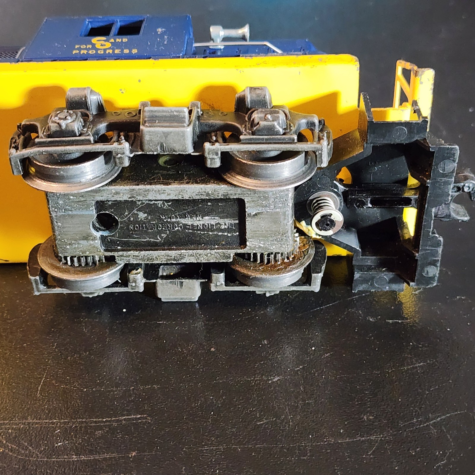 LIONEL No.2365 CHESAPEAKE & OHIO DIESEL LOCOMOTIVE Our XS113