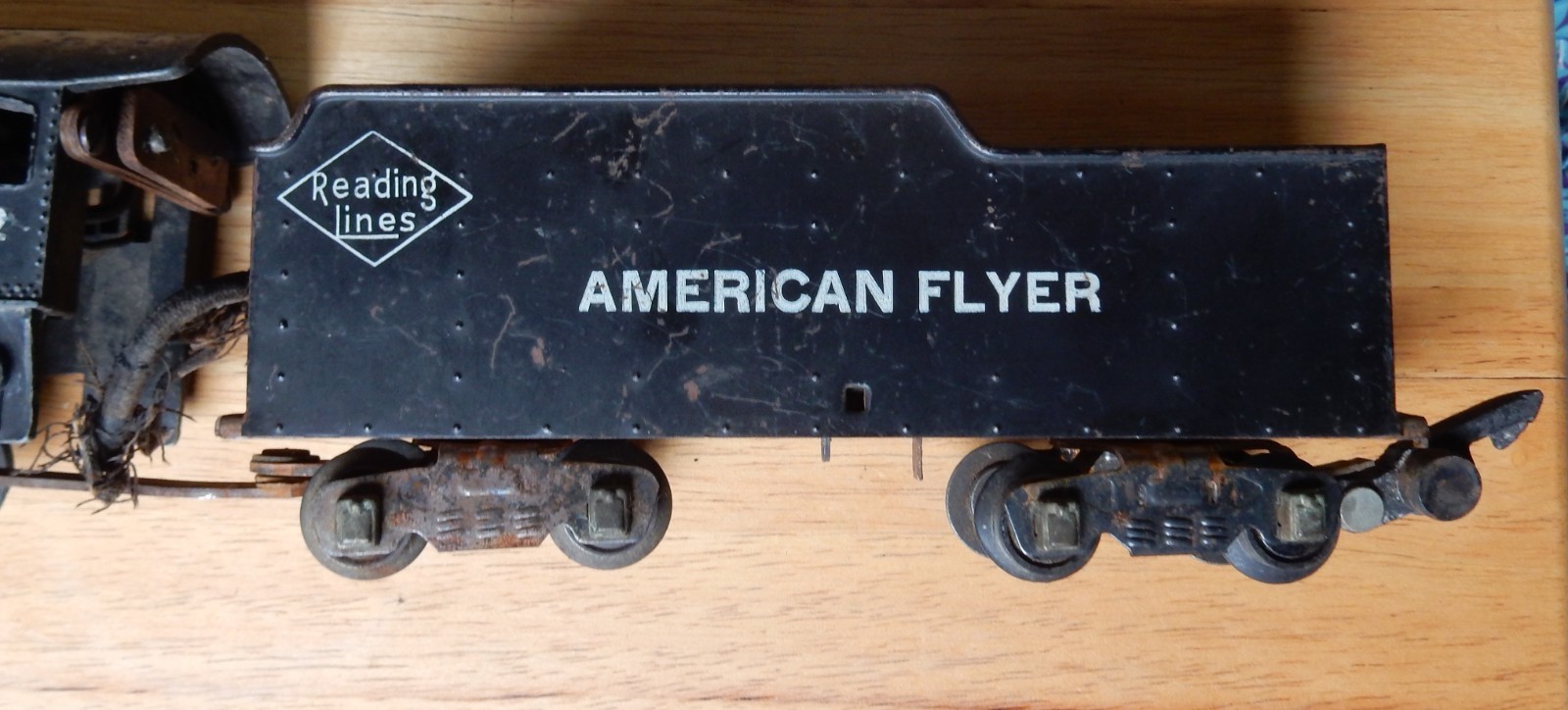 Vintage Am. Flyer 302 AC Steam Locomotive and Tender – Untested, For Parts