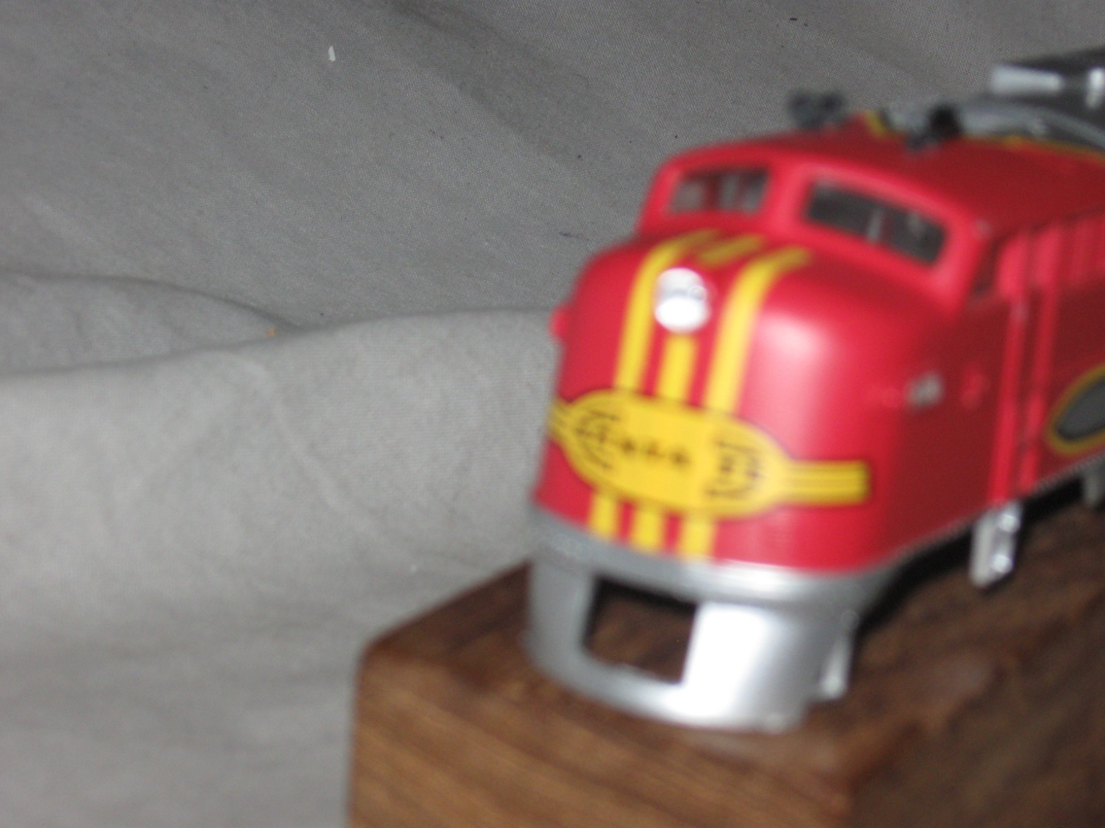 X4007 HO UNKNOWN SANTA FE RR EMD FT DIESEL LOCO BODY SHELL