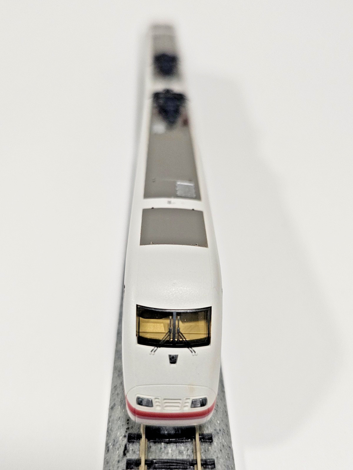 N SCALE FLEISCHMANN PICCOLO 7450 INTERCITY EXPRESS ICE TESTED WITH VIDEO