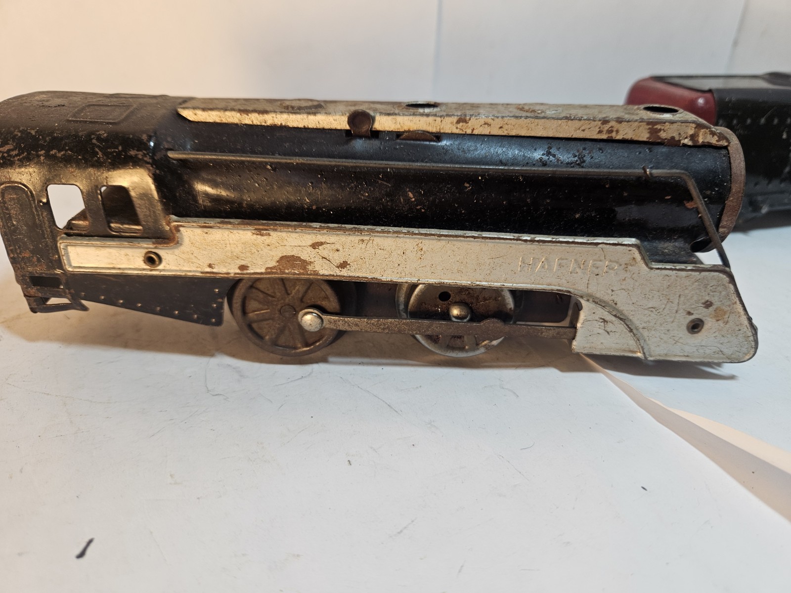 Hafner Pre-war O gauge 1010 Black & Silver Locomotive and Tender. (#10)