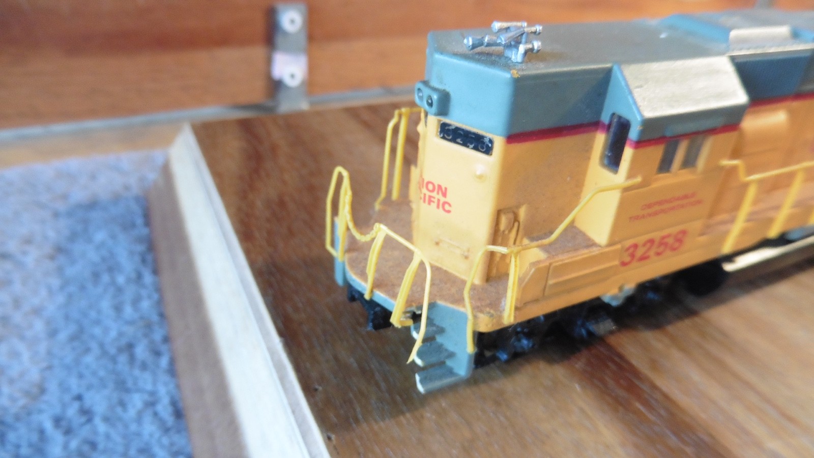 3 Miniature Union Pacific Replica Locomotive Die Cast Trains #3258 #2452 RSO