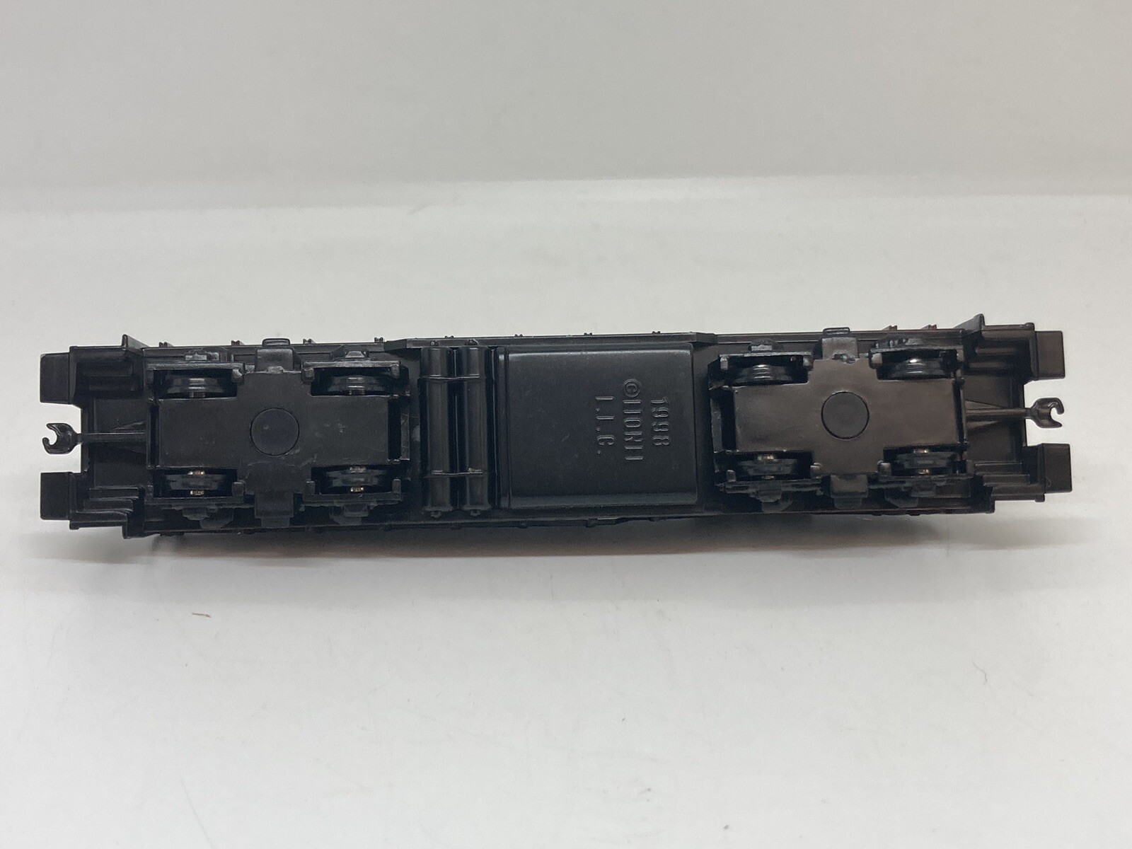 Lionel 5602 Southern Pacific GP-9 Unpowered Diesel LN/Box – TT Scale
