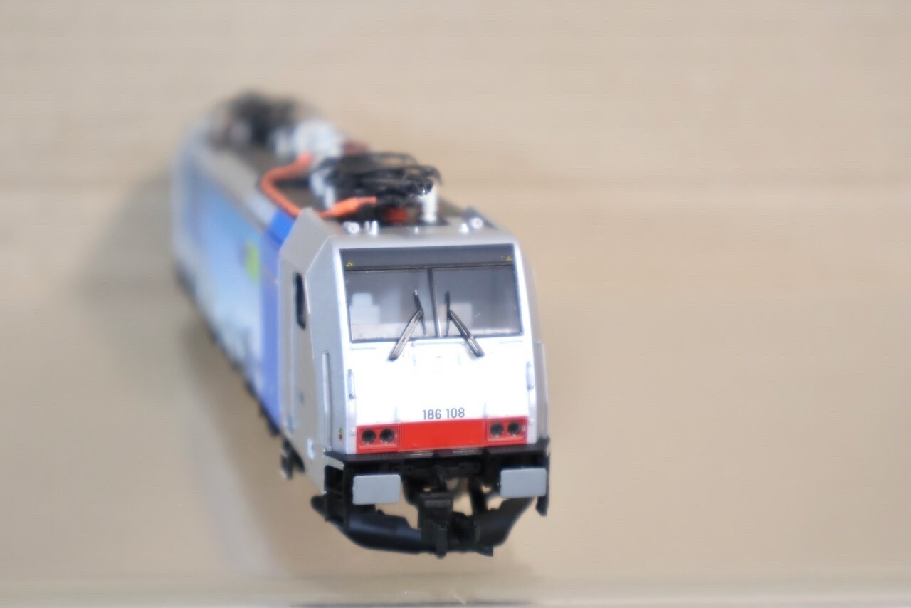 BRAWA 43958 SBB CFF BLS CARGO CLASS BR 186 108 E-LOK ELECTRIC LOCOMOTIVE on
