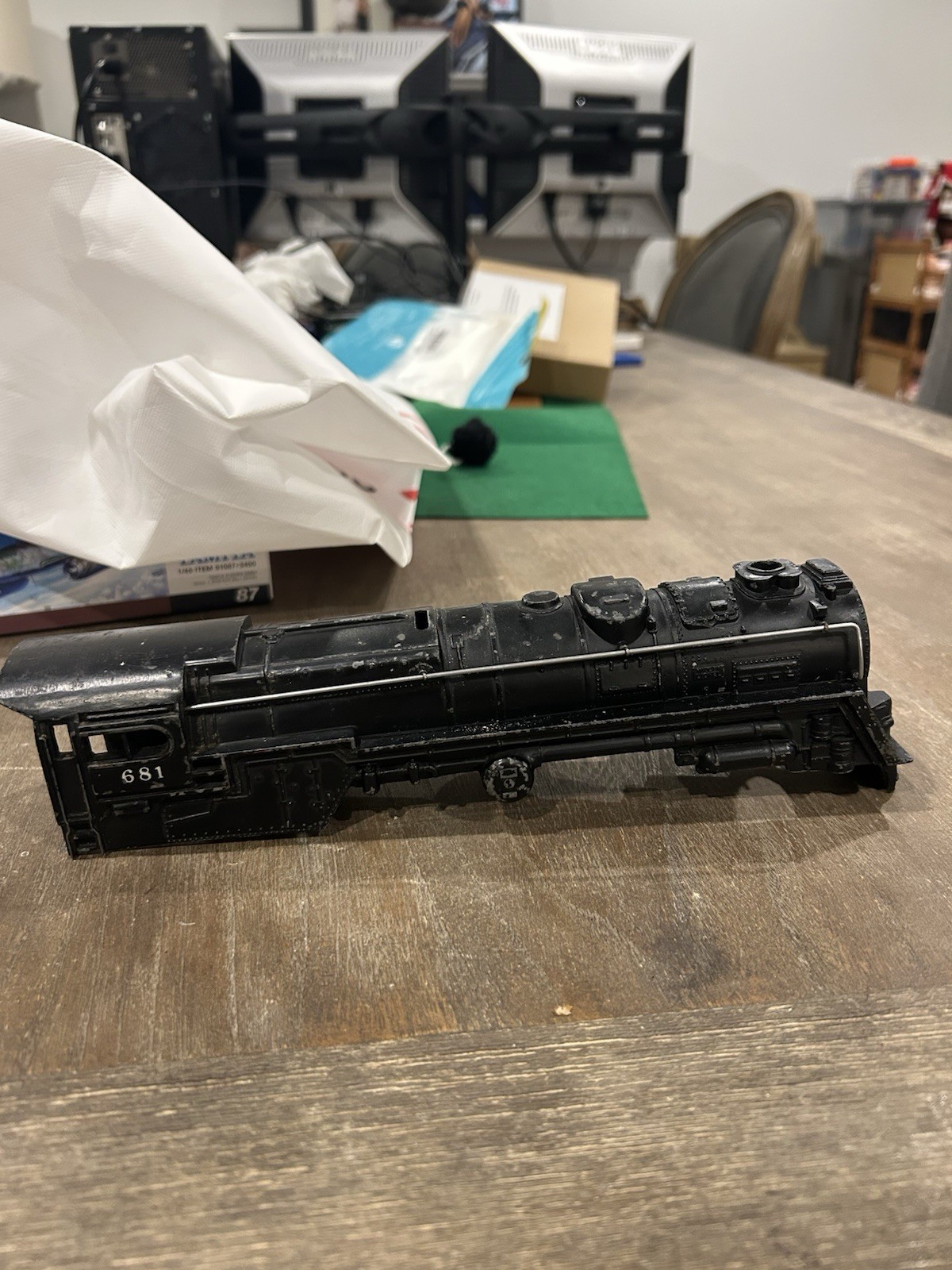 Lionel 681 Shell Good Condition