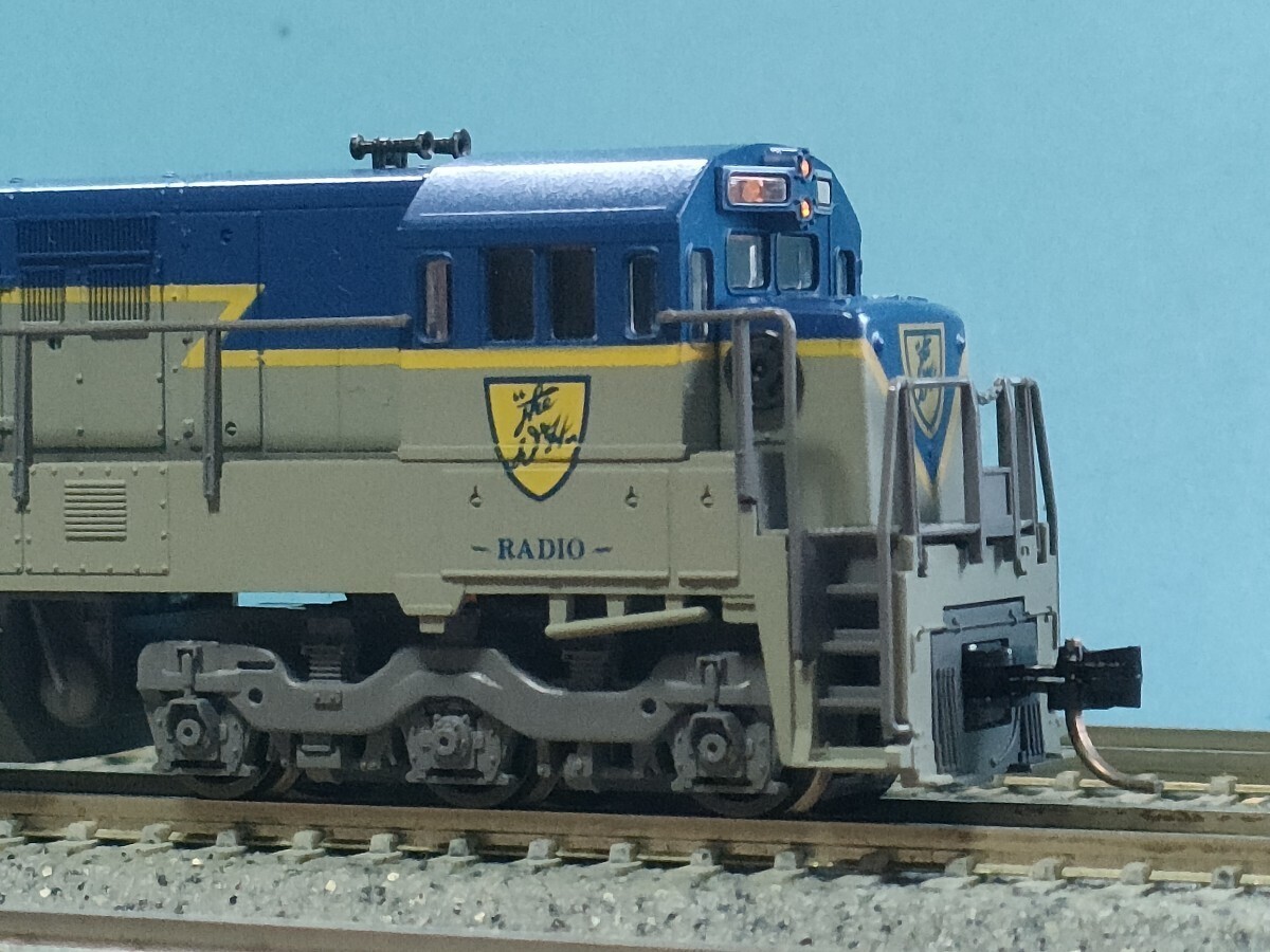 KATO USA 176-175 U30C Delaware Hudson Diesel Locomotive KD Coupler Used in Japan