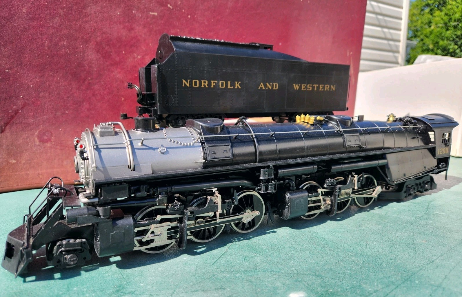 Vintage O-Gauge Brass 1200 Norfolk And Western Steam Locomotive & Tender RARE!!