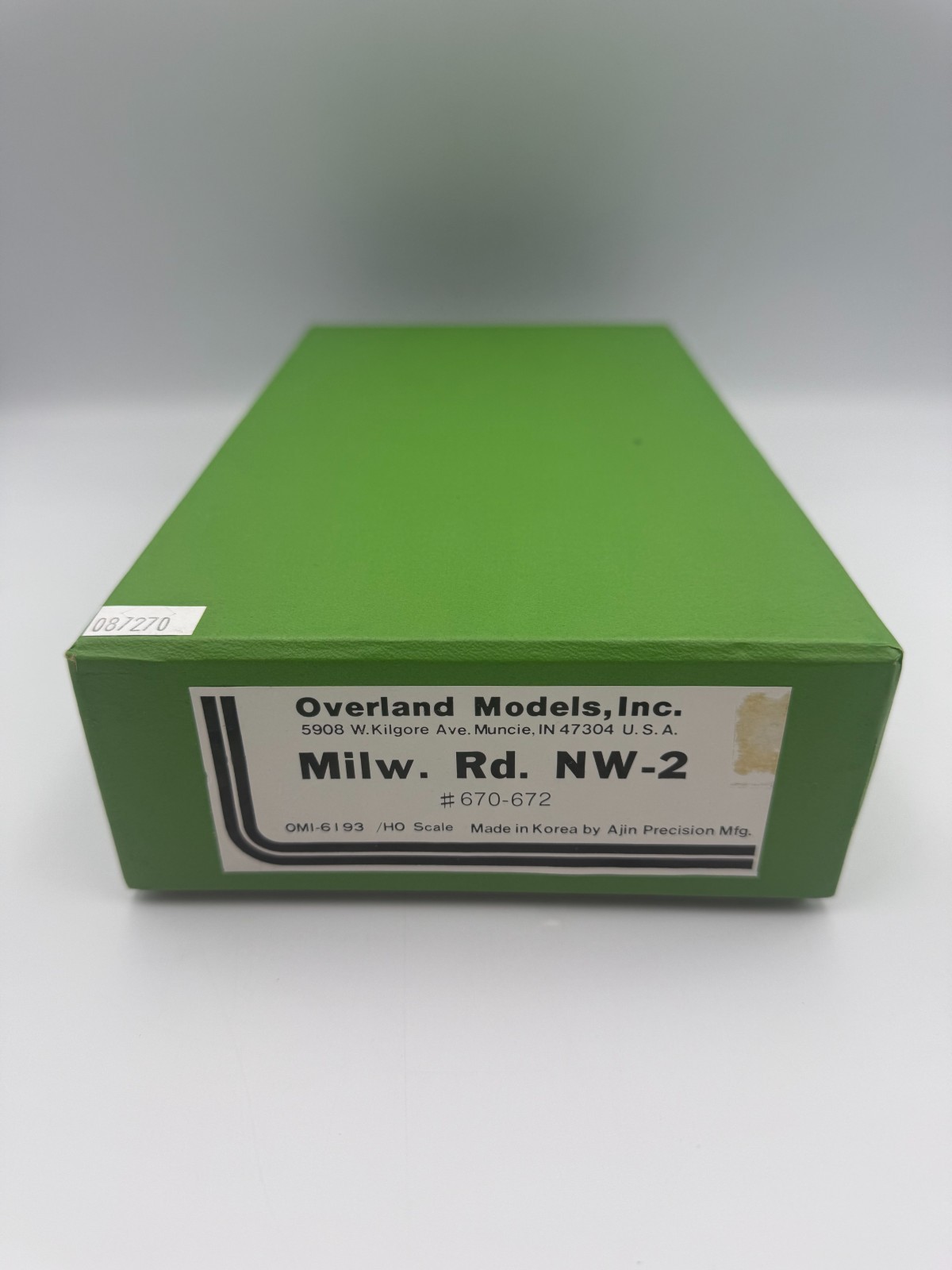 HO Overland Brass OMI-6193 Milwaukee Road NW-2. Custom Finished as #670. IOB.