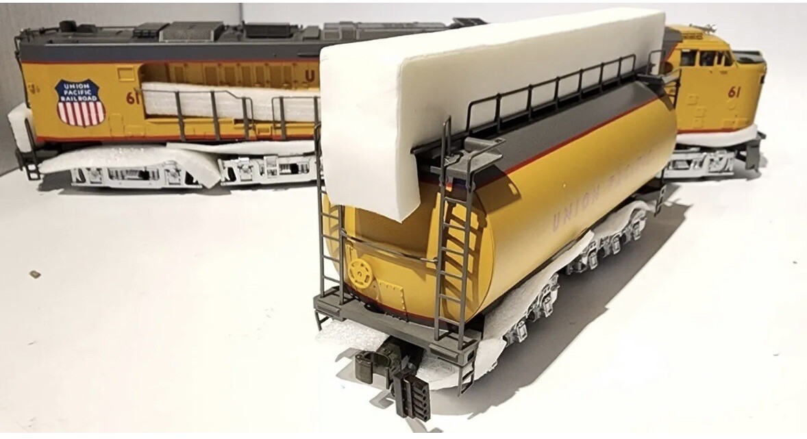 MTH O Scale 20-2185-1 Veranda Turbine Union Pacific #61