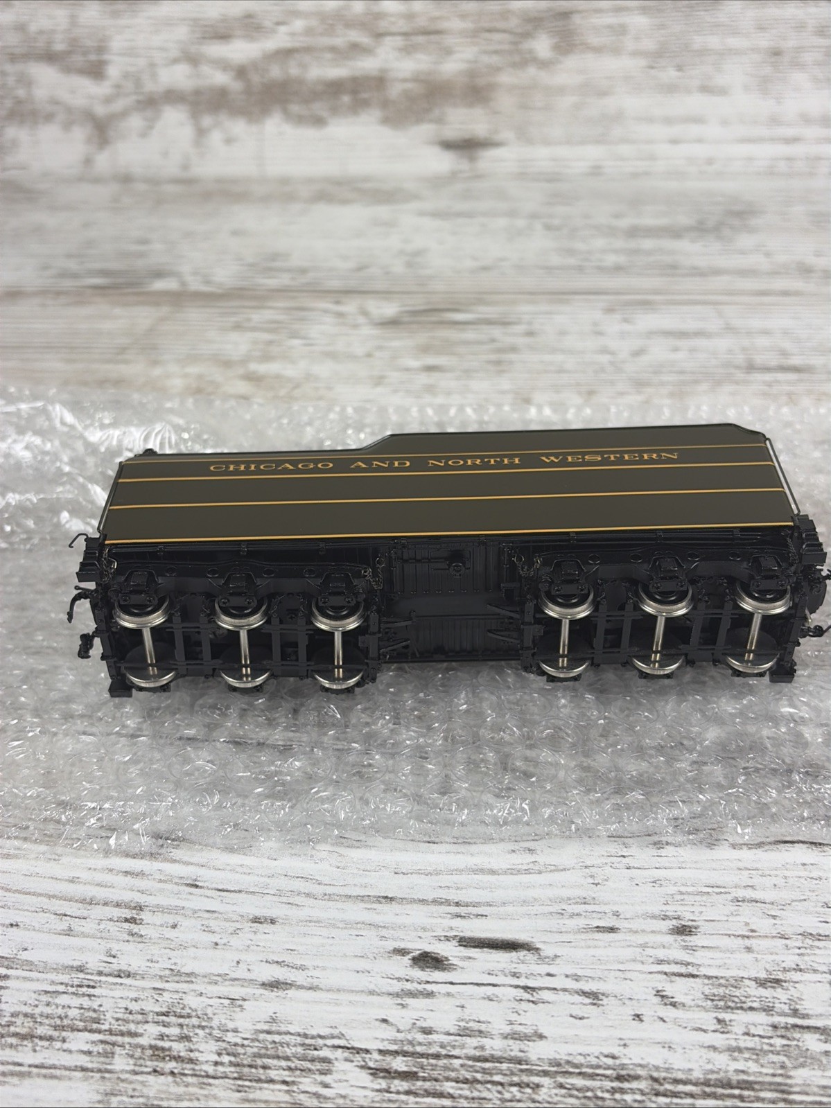 HO BRASS Challenger Imports 2271.1 C&NW 4-6-4 E-4 #4004 Oil Streamlined