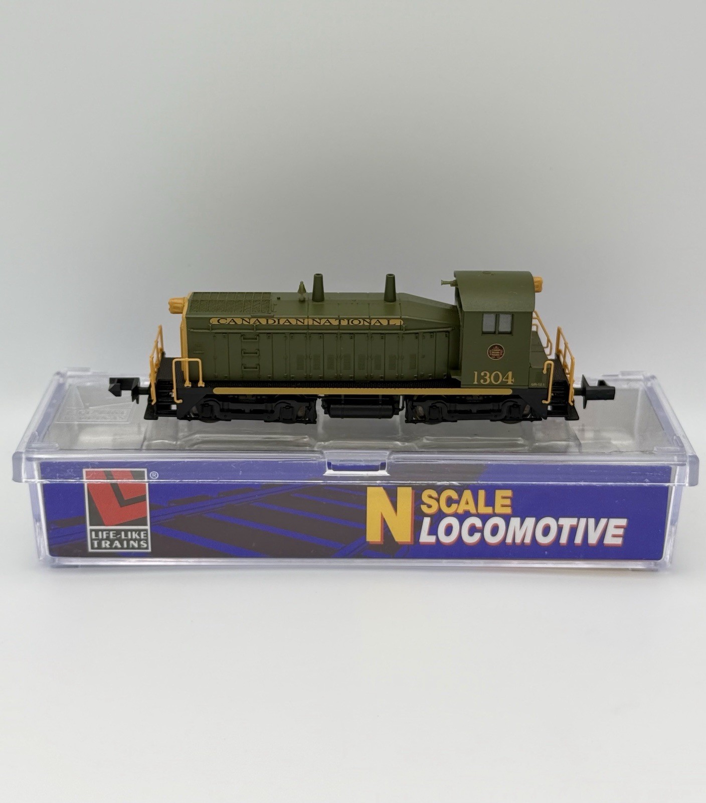 NIOB N Life Like 79001 SW9/1200 Diesel Switcher LOCO Canadian National CN #1304