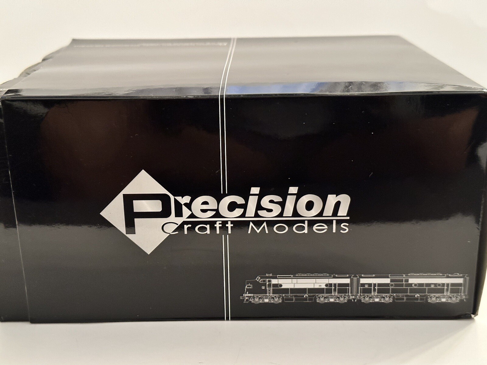 Precision HO 306 CB&Q EMD F3 Ph2a A/B/A Set Sound/DC/DCC, A/B Lashed Up