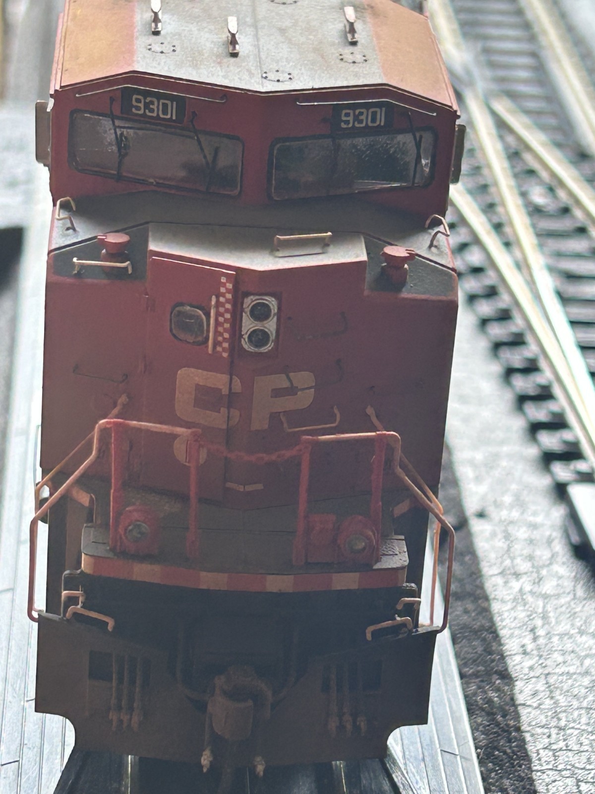 Athearn Genesis HO Scale CP SD90MAC-H Phase II– DCC/Sound/ Weathered/ Keep Alive