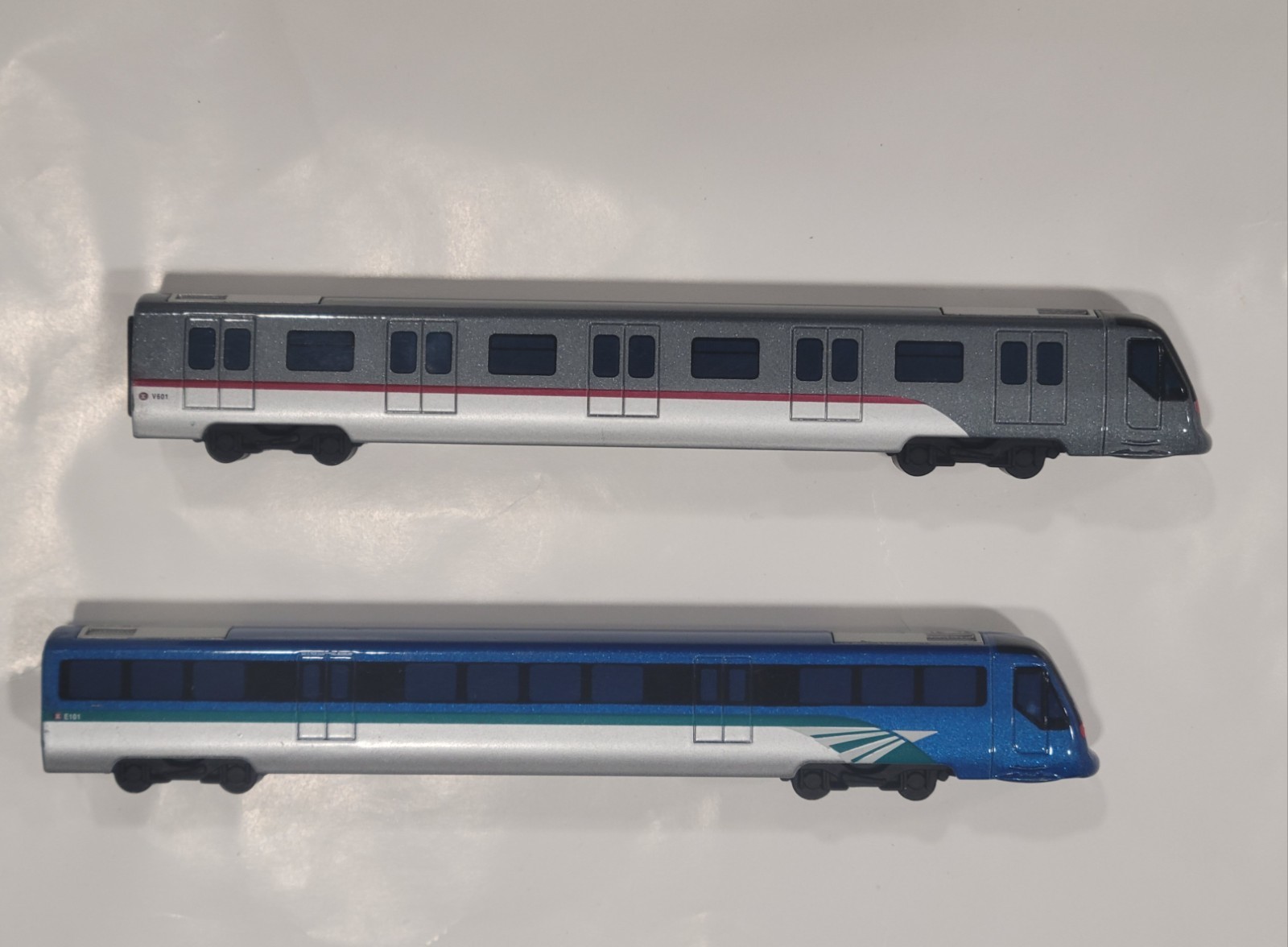 Hong Kong MTR 1/136 Diecast Mini Model Train Set – Airport Express & Tung Chung