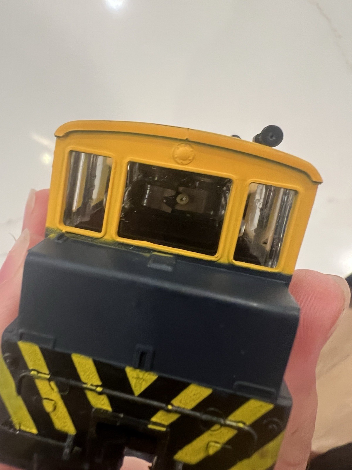 Vintage HO ATSF Sante Fe #332 Diesel Switcher Loco Yugoslavia Untested