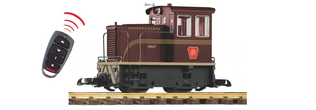 Piko G Scale 38510 PRR 25-Ton Diesel Locomotive, Battery-Powered R/C, w/Sound
