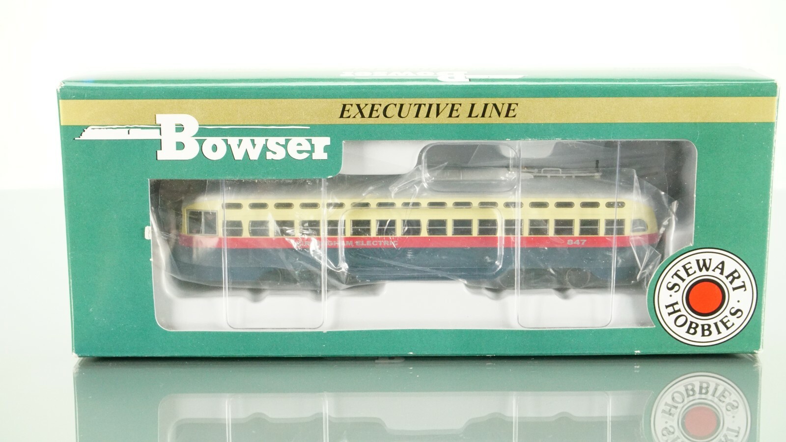 Bowser Post-War PCC Streetcar Birmingham Electric BEC DCC Ready HO scale