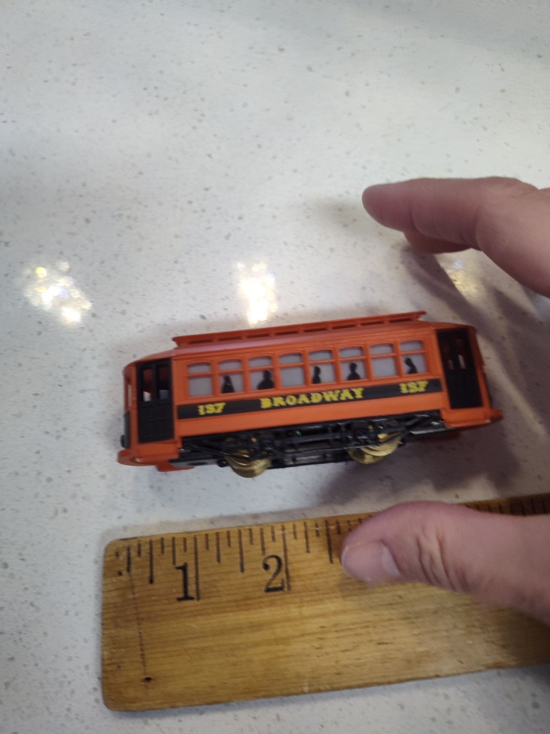 HO Scale Broadway Trolley Car #137 Model Railroad Train Car untested