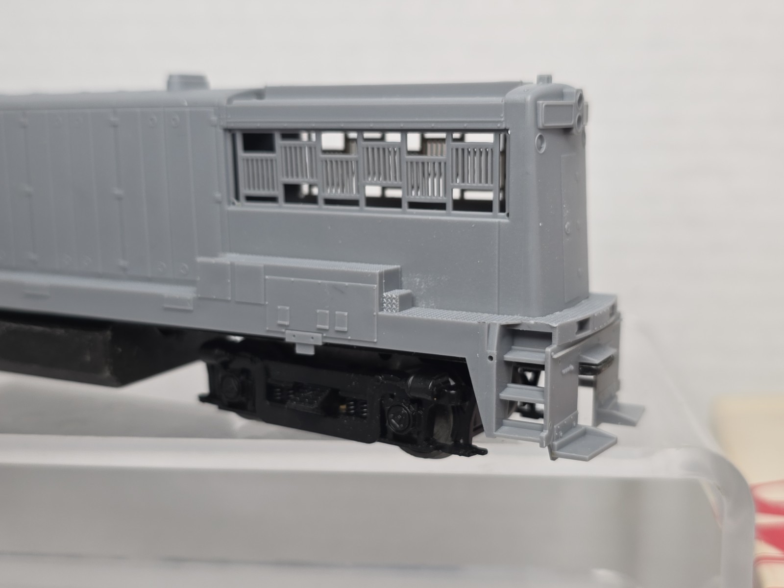 Stewart HO Scale 7000 Undecorated GE U25B Diesel Loco NOS Needs Motor Mounts (C)
