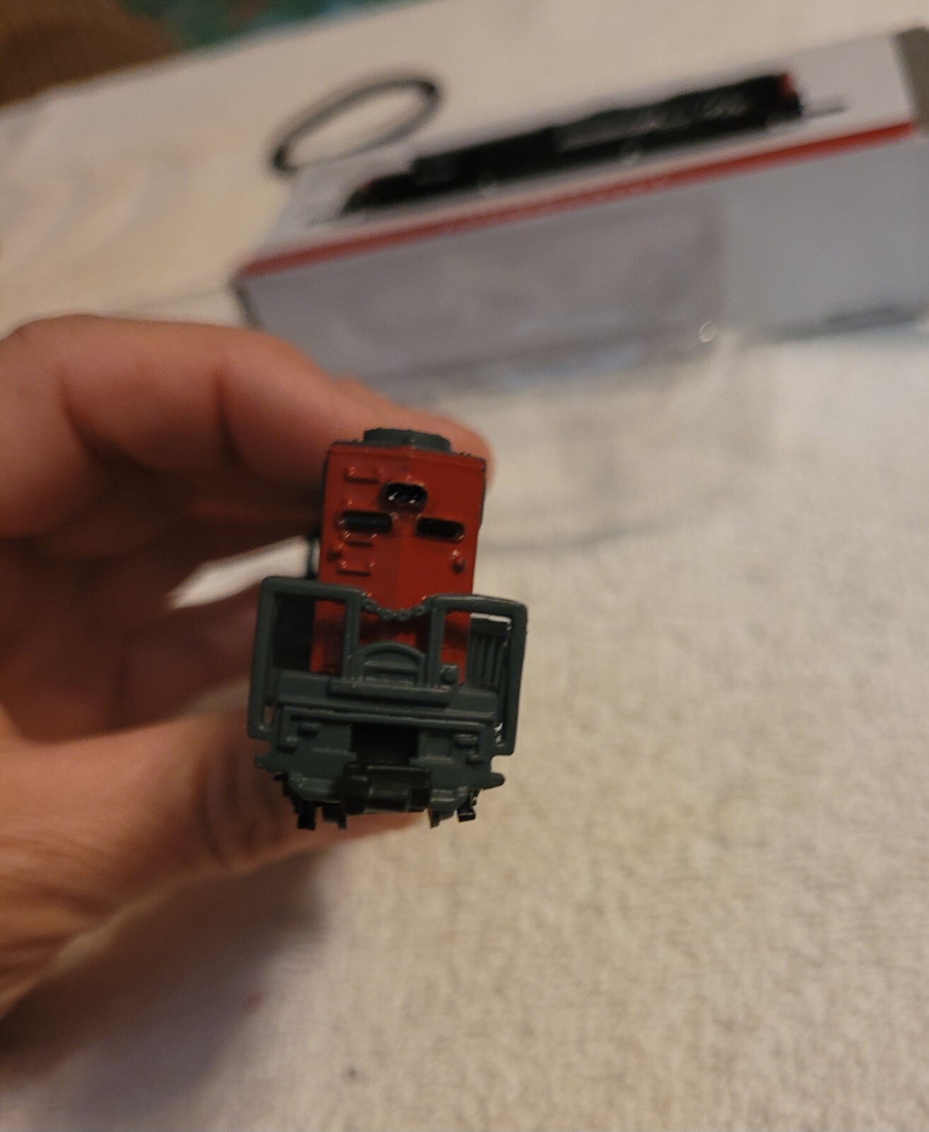 Southern Pacific Locomotive # 9725 Model Train 4.5” Collectible Toy