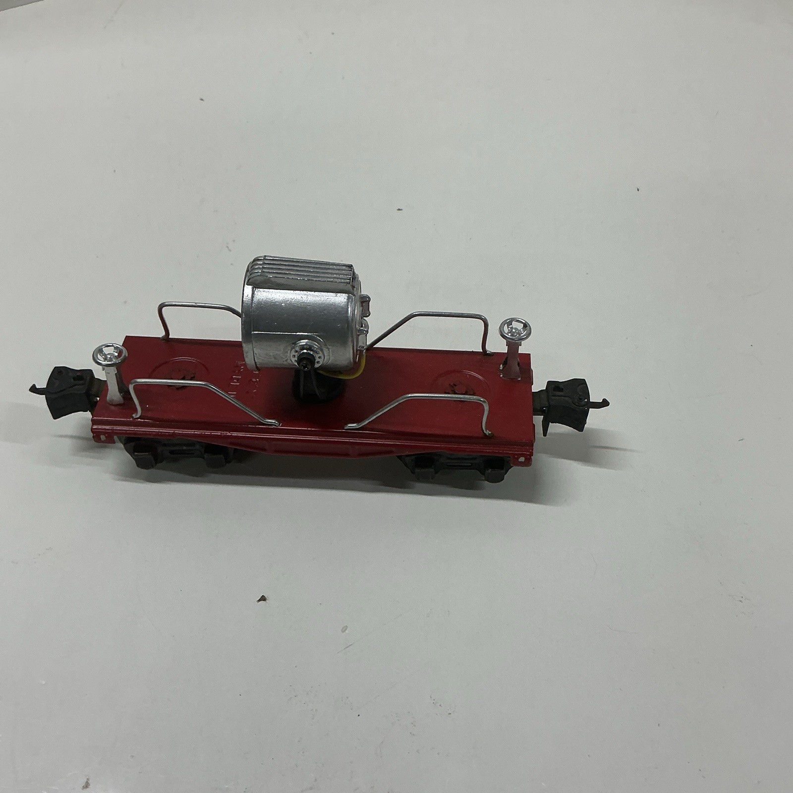 O Gauge Analog 3-Rail Electric Powered Locomotive Chassis Metal Red 2620