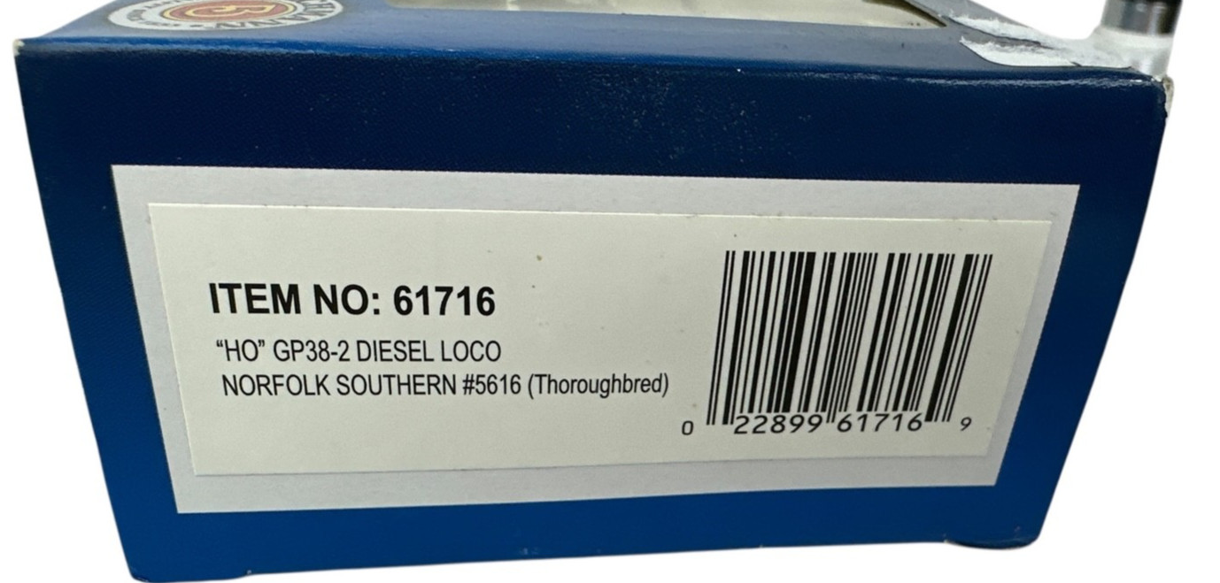 BACHMAN HO GP38-2 NORFOLK SOUTHERN DIESEL LOCO #5616 (THOROUGHBRED) New